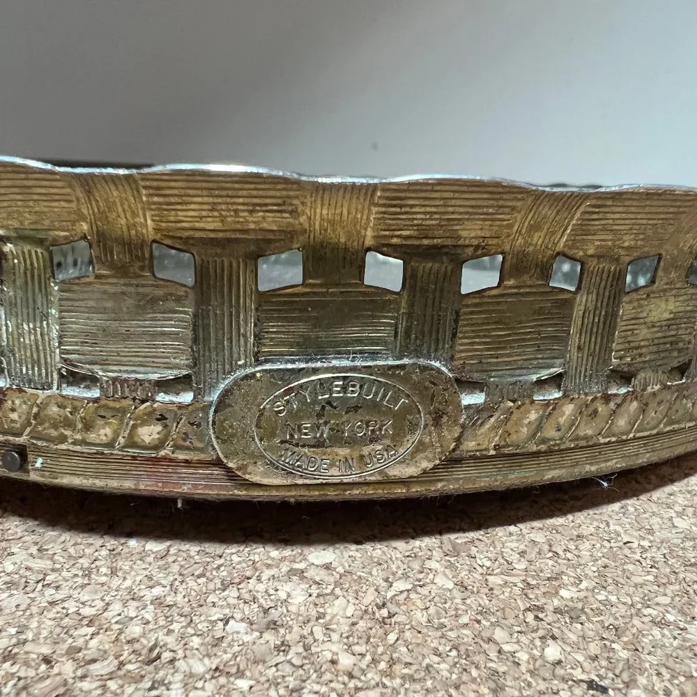 Stylebuilt Oval Mirrored Vanity Tray Gold tone Metal Basket weave Hollywood Reg